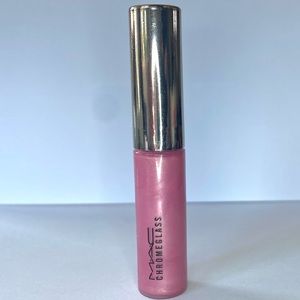 MAC Cosmetics Chromeglass
